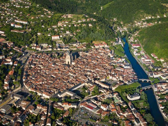 La Perle Du Rouergue Apartman Villefranche-de-Rouergue Kültér fotó